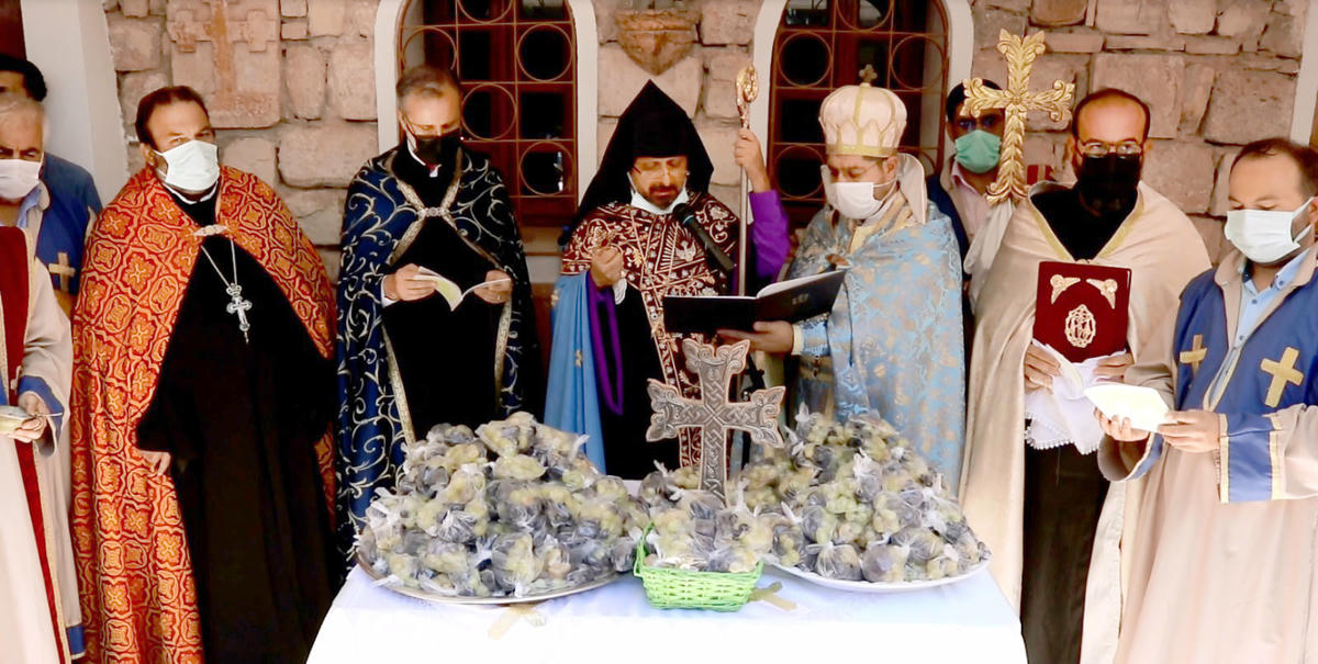 Meryem Ana Yortusu Vakıflıköy'de kutlandı